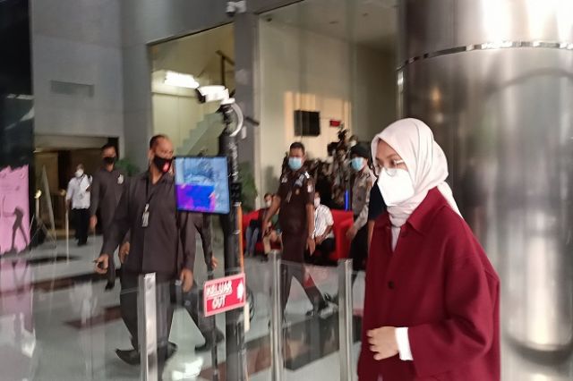 Pupus Tersangka, Timbul Plt Bupati Probolinggo